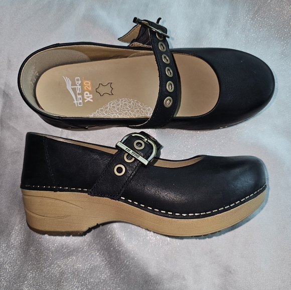 Dansko Women's XP 2.0 Mary Jane Clog in Black Sz EU36/US5.5-6 - Picture 9 of 12